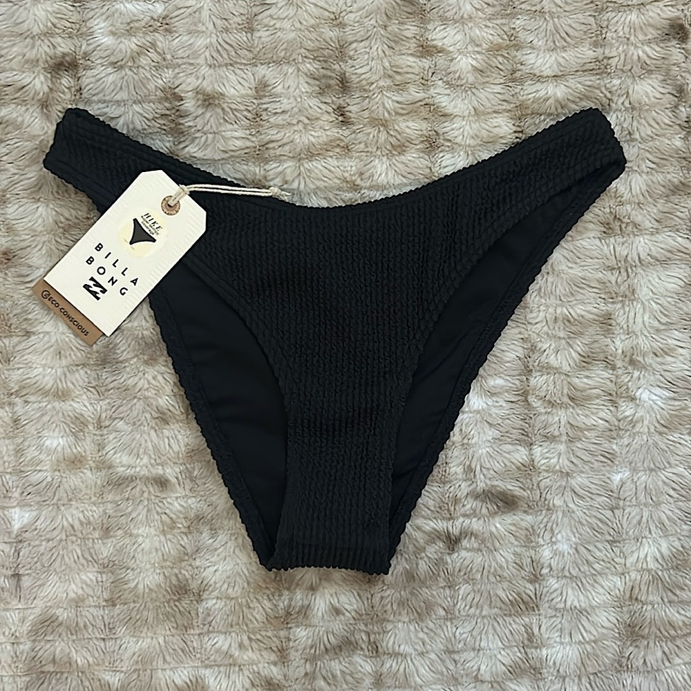NWT bikini bottoms